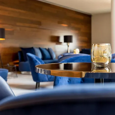4615 Hotel