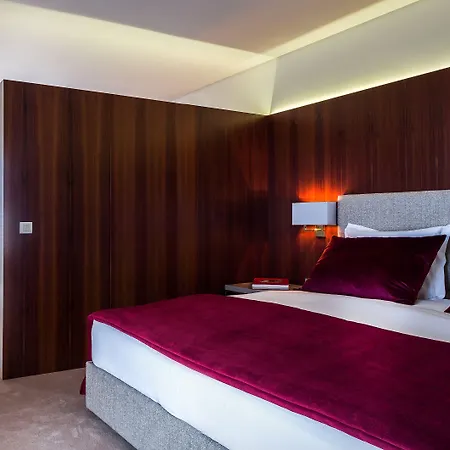 Hotel 4615