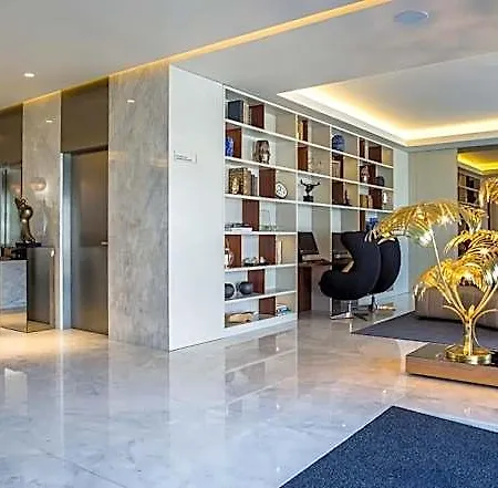 4615 Hotel