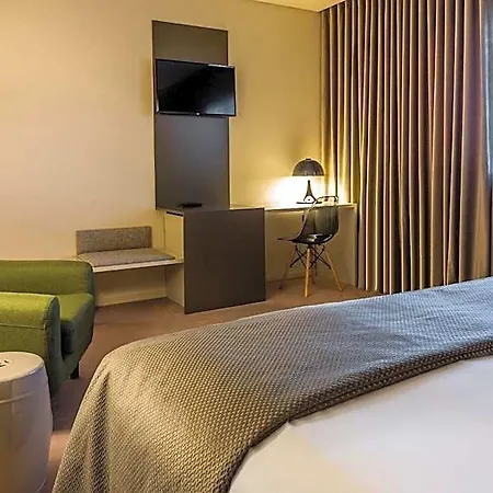 4615 Hotel
